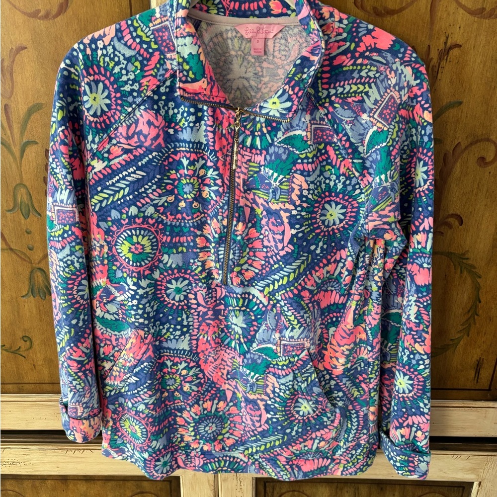 Lilly Pulitzer Blue and Pink No Prob Llama Popover Small